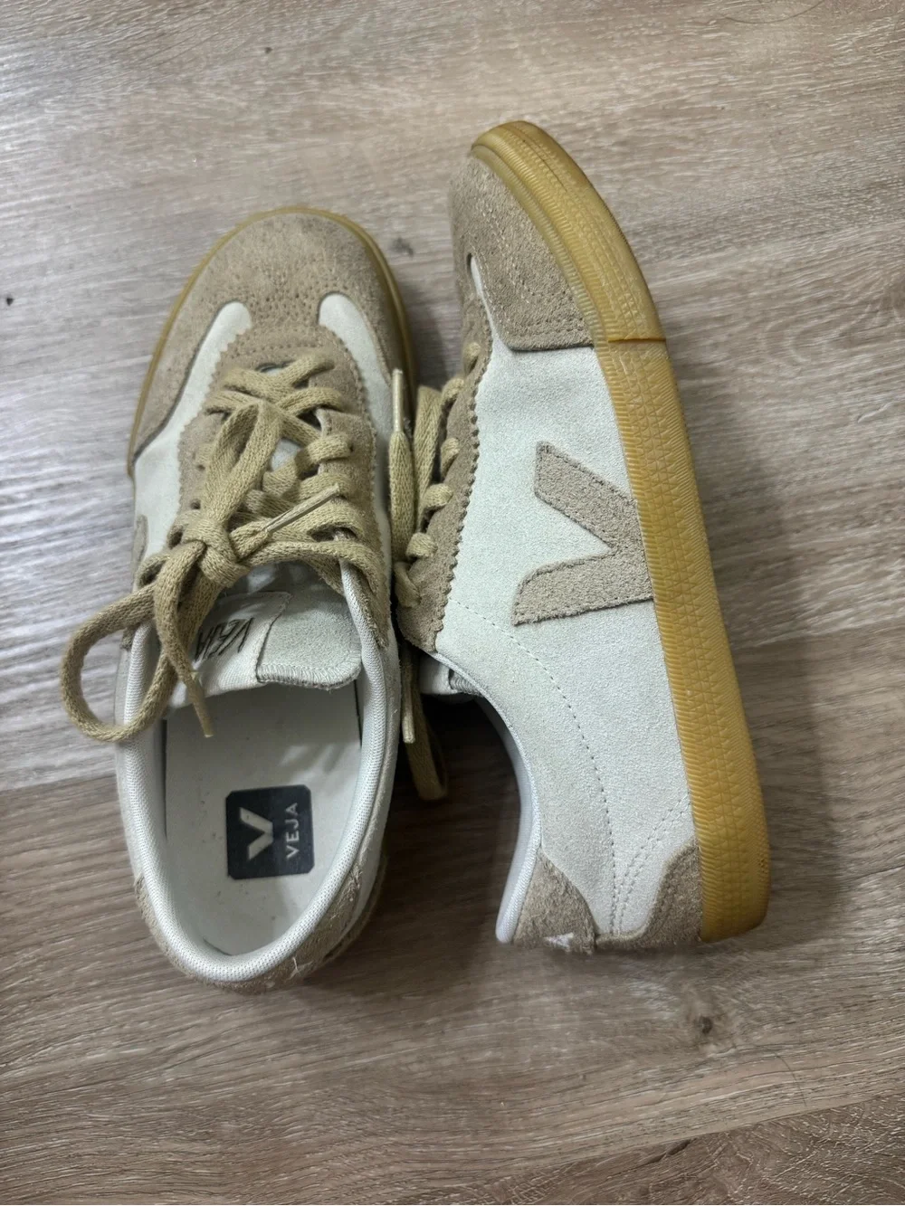 Veja White & Beige Suede Low-Top Sneakers with Gum Sole